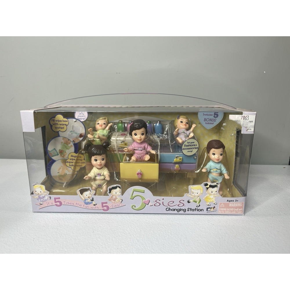 5-sies Quintuplets Brother & Sisters Dolls Changing Station MGA Entertainment